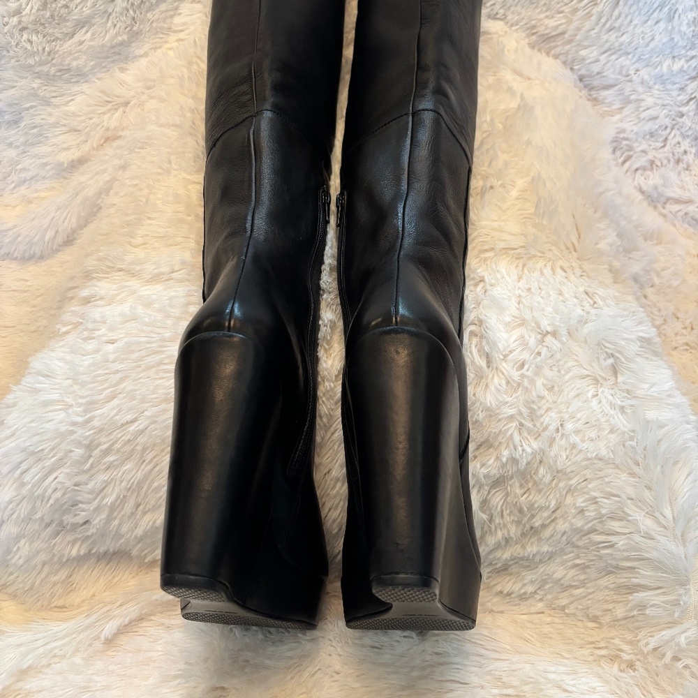Perfect For Autumn- A Tall Order of Chic! - Picture 9 of 11